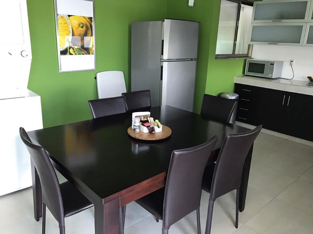 Hostal Urbano - Aeropuerto Alfredo V. Bonfil Eksteriør billede