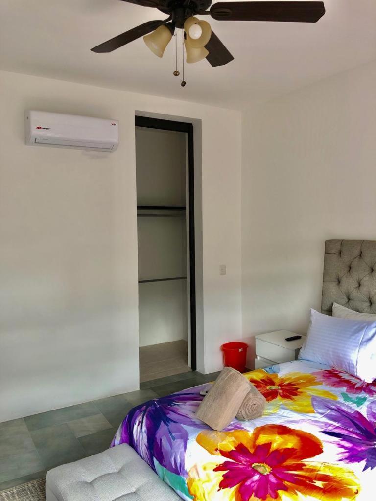 Hostal Urbano - Aeropuerto Alfredo V. Bonfil Eksteriør billede