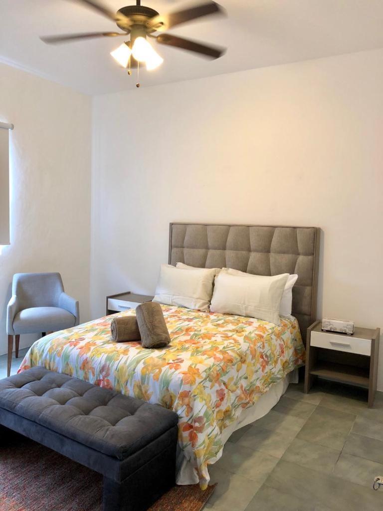 Hostal Urbano - Aeropuerto Alfredo V. Bonfil Eksteriør billede
