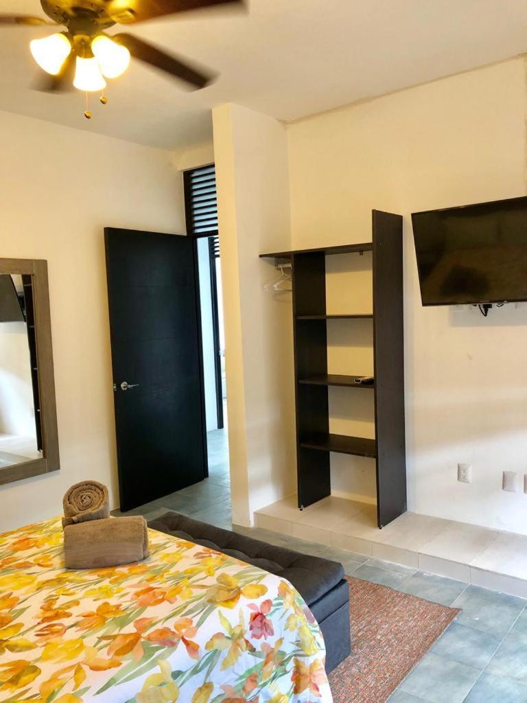 Hostal Urbano - Aeropuerto Alfredo V. Bonfil Eksteriør billede
